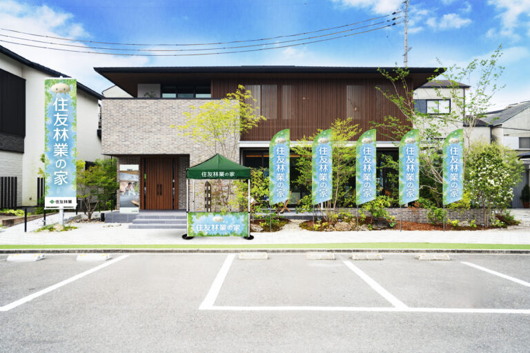 大手住宅メーカーの全国展示場にてサイン展開